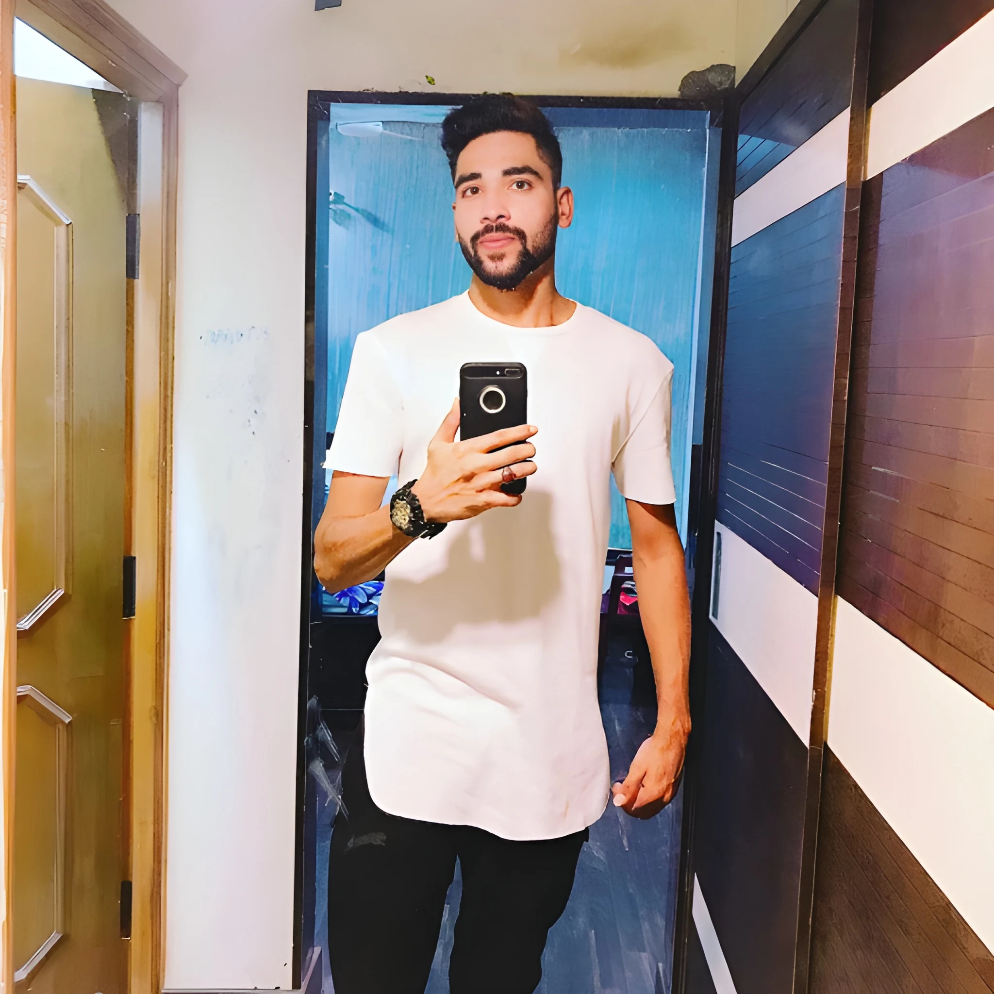 mohammed siraj height in feet