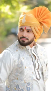 shiv thakare